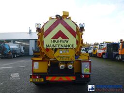 D.A.F. LF 55.220 4X2 RHD Whale vacuum tank 8.1 m3