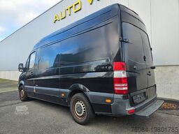Mercedes-Benz Sprinter 313