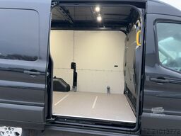FORD Transit 350 L2 H2 Kasten LKW Limited 121 kW