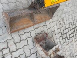 JCB 16C-1 /2022 BJ/ 988 H / verbr. Laufwerk/2xLöffel