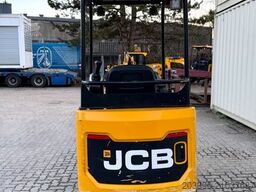 JCB 16C-1 /2022 BJ/ 847 H / verbr. Laufwerk/2xLöffel