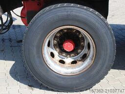 DOLL LOGO 21, EXPANDABLE