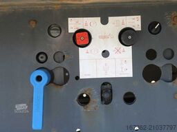 SCHMITZ CARGOBULL SKI 24 SL 10.5, AXLES 9t, LIFTING AXLE, 49m³