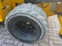 Holland Lift Combistar B-195DL25 4WD/P/N Diesel, 21.5m Working