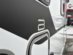 BÜRSTNER Signature SFT 7.1 *Lithium 300 Ah*Küchen-Paket*