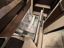 BÜRSTNER Signature SFT 7.1 *Lithium 300 Ah*Küchen-Paket*