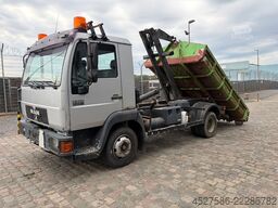 MAN L2000 8.224 *ABROLLKIPPER*INKL. CONTAINER*TÜV*