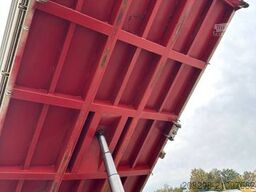 IVECO 190.36 | TURBOSTAR | ZF 16 | 3WAY TIPPER | GOOD