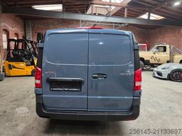 MERCEDES-BENZ Vito Kasten 110 Kamera Tempom. Klima Tüv neu E6
