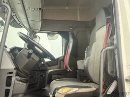 Renault T480