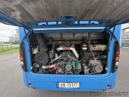 Volvo 8900