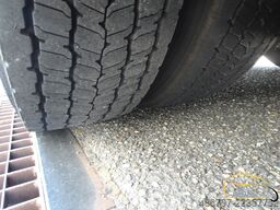 MERCEDES-BENZ Tourismo RHD-M/2A 57 Sitze EURO 6