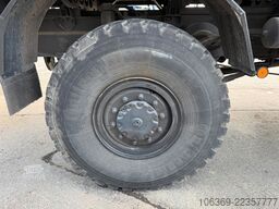 MAN 5 To MIL 4x4 / Partytruck