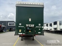Schmitz Cargobull Curtainsider Mega