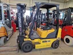HYUNDAI Korea 18L-7M Gasstapler