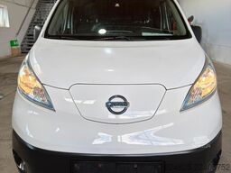 NISSAN E-NV200 Elektro Kastenwagen 1.Hand BJ-2018