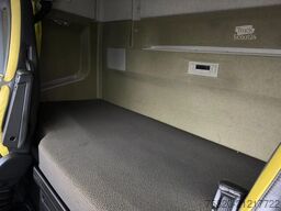 Volvo FH 16.650 8X2 + EFFER 1855/8S + JIB 6S HEAVY DU...