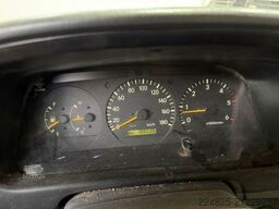 TOYOTA HI-ACE KASTENWAGEN*2006*1HAND*