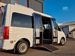 MERCEDES-BENZ Lagerfahrzeug Bürgerbus Niederflur 9 Sitze