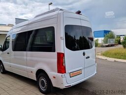 MERCEDES-BENZ Lagerfahrzeug Bürgerbus Niederflur 9 Sitze