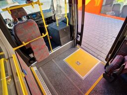 MERCEDES-BENZ Lagerfahrzeug Bürgerbus Niederflur 9 Sitze