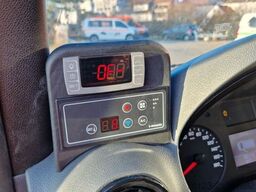 MERCEDES-BENZ Lagerfahrzeug Bürgerbus Niederflur 9 Sitze