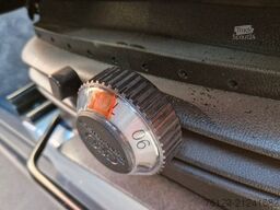 MERCEDES-BENZ Lagerfahrzeug Bürgerbus Niederflur 9 Sitze