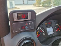 MERCEDES-BENZ Lagerfahrzeug Bürgerbus Niederflur 9 Sitze