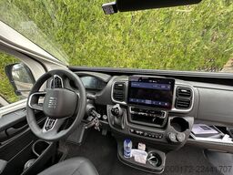 Adria Twin Supreme 640 SGX, Vollausstattung