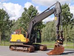 Volvo EC220EL | EC 220 EL | TILT ROTATOR | BUCKET