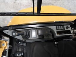 CATERPILLAR 302.7 + Hammer