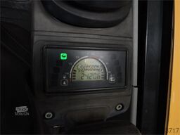 CATERPILLAR 302.7 + Hammer