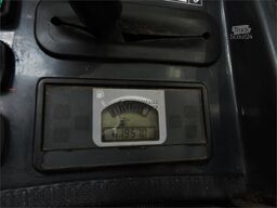 HITACHI ZX26U
