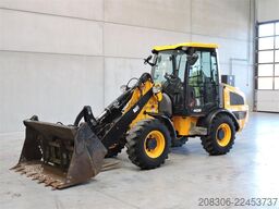 JCB 406 + Fork