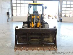 JCB 406 + Fork