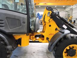 JCB 406 + Fork