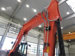 KUBOTA KX080