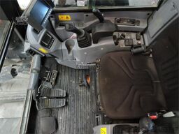 KUBOTA KX080