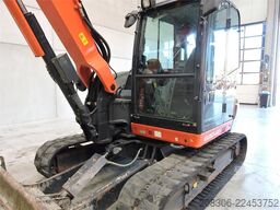 KUBOTA KX080