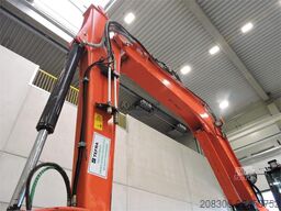 KUBOTA KX080