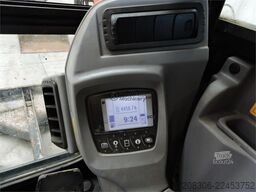KUBOTA KX080
