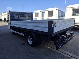 FUSO Canter 7C18E Elektro 3-Sitzer Klima