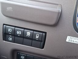 FUSO Canter 7C18E Elektro 3-Sitzer Klima