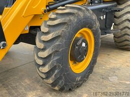 JCB 3DX (3CX) Plus 4x4 AC Cabin Hammerlines