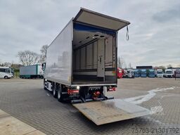Volvo FH 13.500 Globetrotter XL 6x2 - Carrier Frigo B...