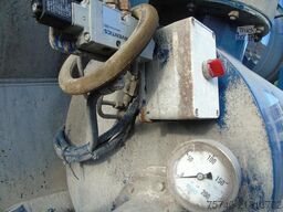 Volvo FM 340 + NAAKTGEBOREN 15.000L + 8x4 + tipper + ...