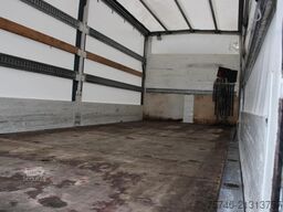 MAN TGL 8.220 + EURO 6 + LIFT