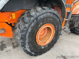 HITACHI ZW310-6 Radlader 28 Tonnen *12.350 h