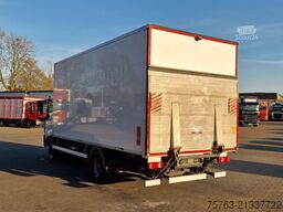Renault D 4x2 Box - Loadlift - Low KM - Euro 6 - 130 KW...