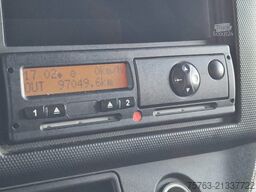 Renault D 4x2 Box - Loadlift - Low KM - Euro 6 - 130 KW...